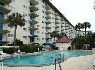 100 Silver Beach Ave APT 816, Daytona Beach, FL 32118