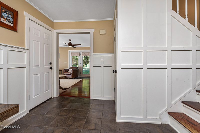 3rd image of 14 Evergreen Drive