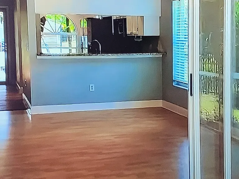 Lanai Facing Dining Room and Kitchen