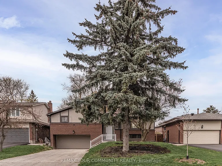 18 Ironshield Cres — Photo 16