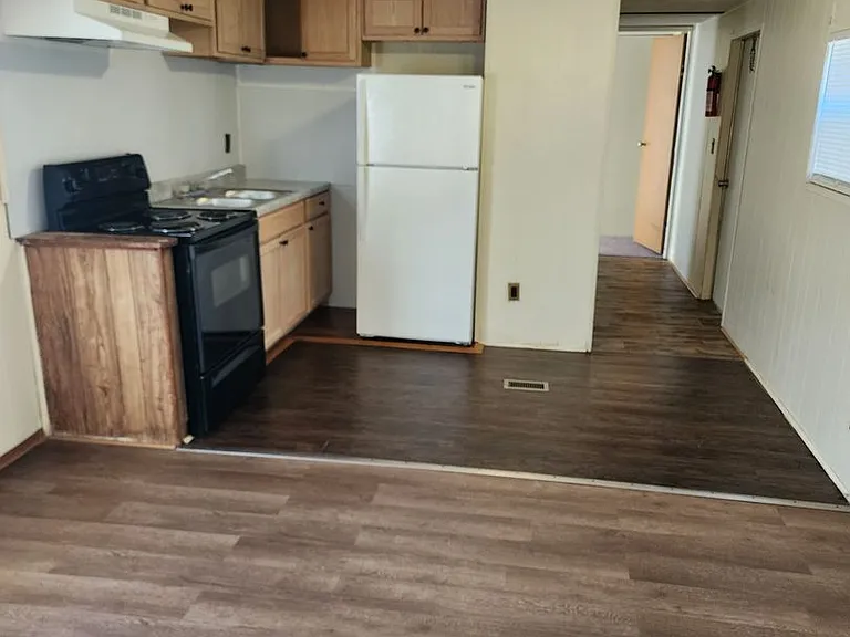 1219 W Oglethorpe Hwy — Photo 35