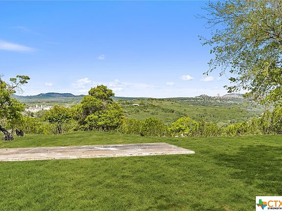 3rd image of 1336 Bonita Dr