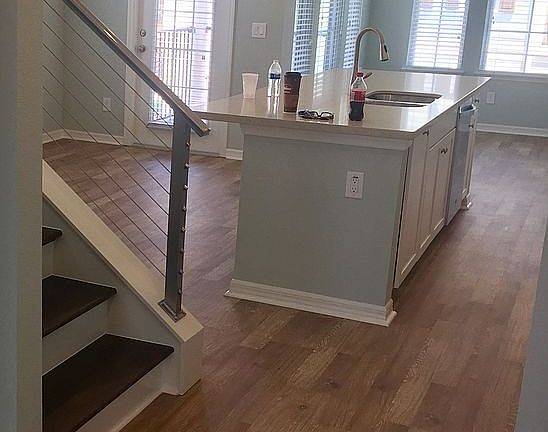 5th image of 75 Boardwalk Ave