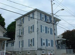 112 Arizona St APT 3, Fall River, MA 02723