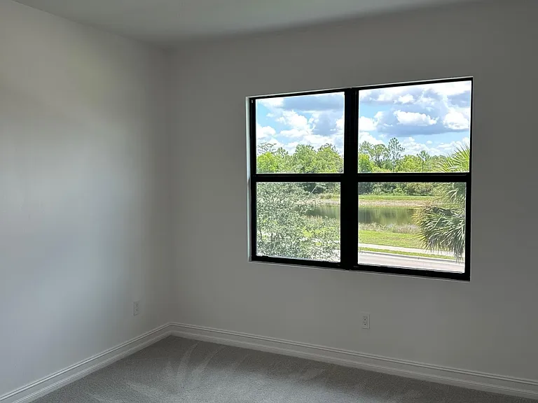 7502 Rockefeller Dr — Photo 17