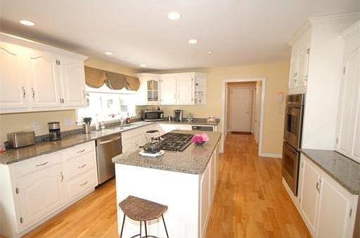2nd image of 50 Hay Meadow Rd