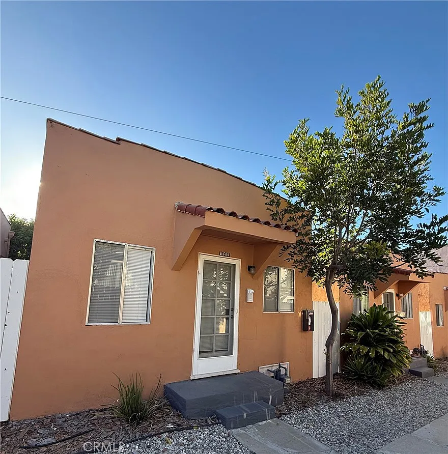 1 bed, 468 sqft, $1,749 — Photo 1