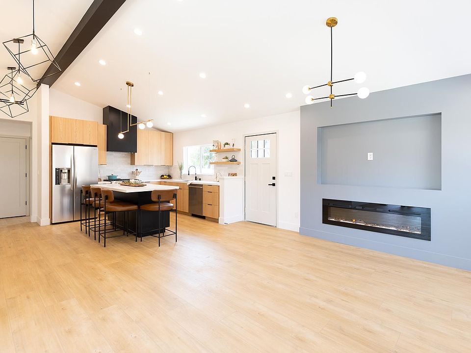 1st image of 5456 Sale Ave