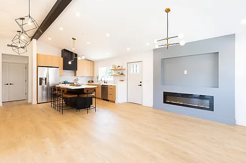 5456 Sale Ave Photo 1