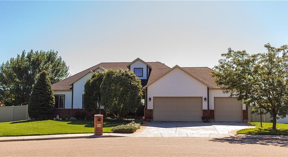 1st image of 4120 Waterford Dr