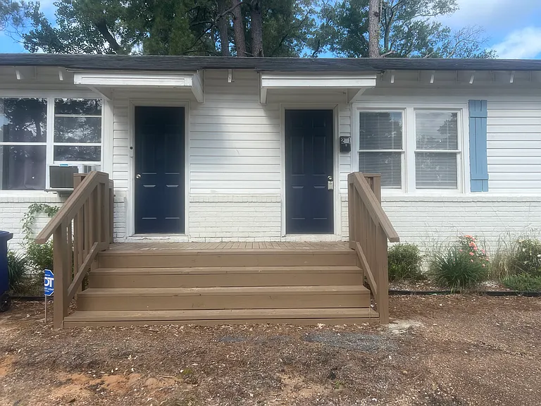 201 Messer St #A — Photo 2