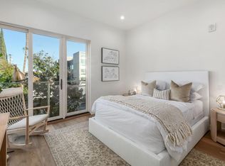 1041 N Spaulding Ave, West Hollywood, CA 90046