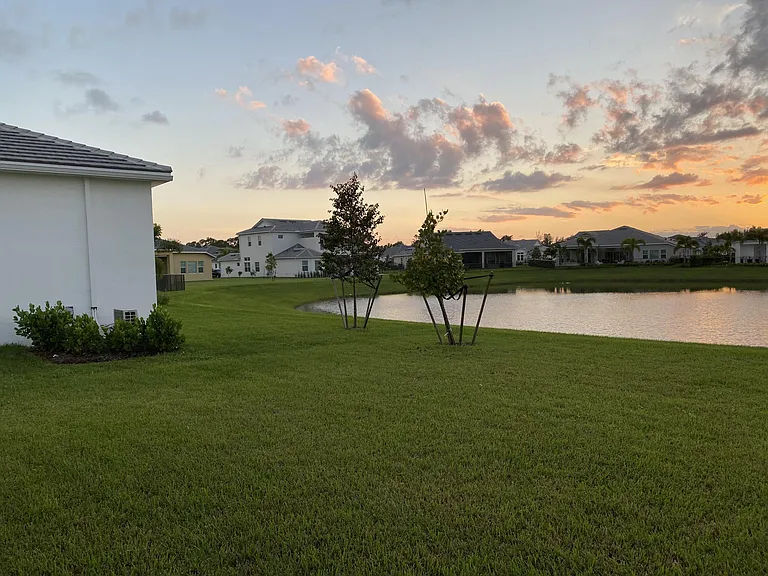 4685 Estates Cir — Photo 16
