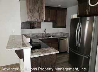 914 Jamieson Ct APT 3, Redding, CA 96003
