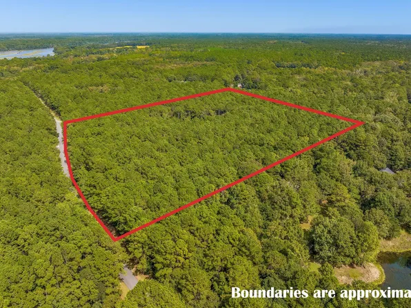 1830 Longcreek Rd, Wadmalaw Island, SC 29487