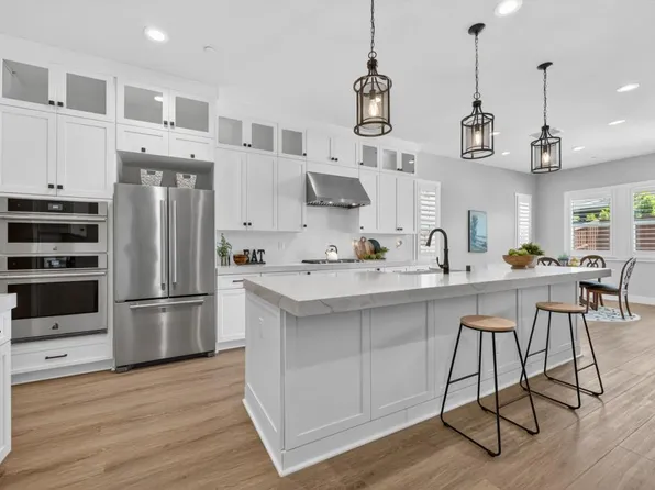 3520 Deer Park Dr, Folsom, CA 95630