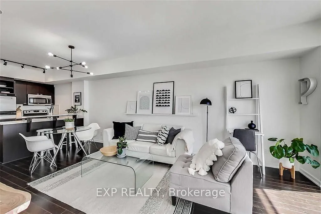 1 bed, $2,475 — Photo 2