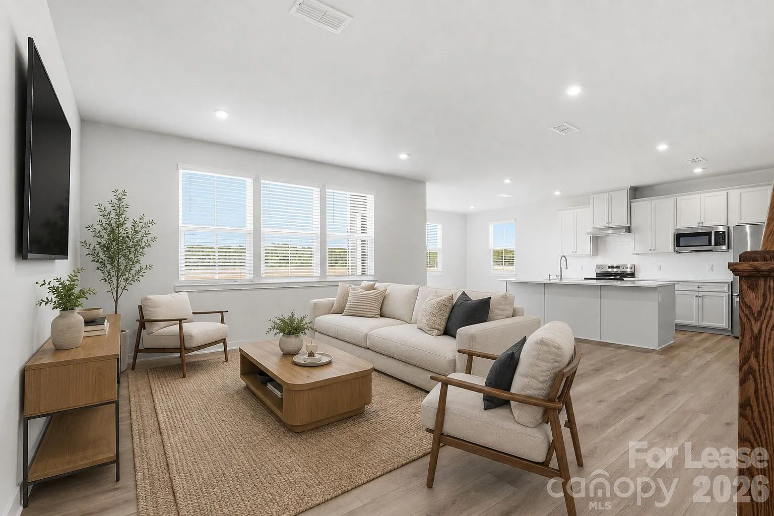 3 bed, 2.5 bath, 1842 sqft, $2,790 — Photo 3