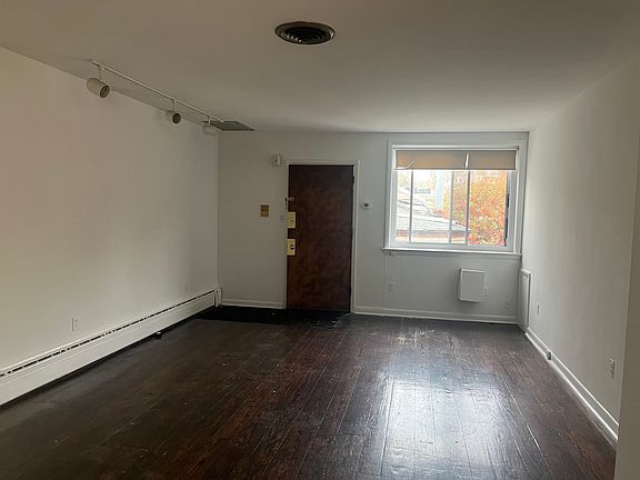 2nd image of 333 Pine St #3F