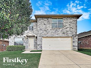 7161 Kickapoo Dr, Fort Worth, TX 76179