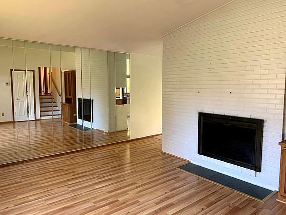3rd image of 3711 146th Ave SE