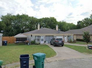 416 Casie Ct, Denton, TX 76207