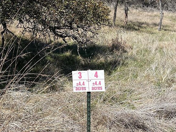 3rd image of 4 Scott Branch Rd