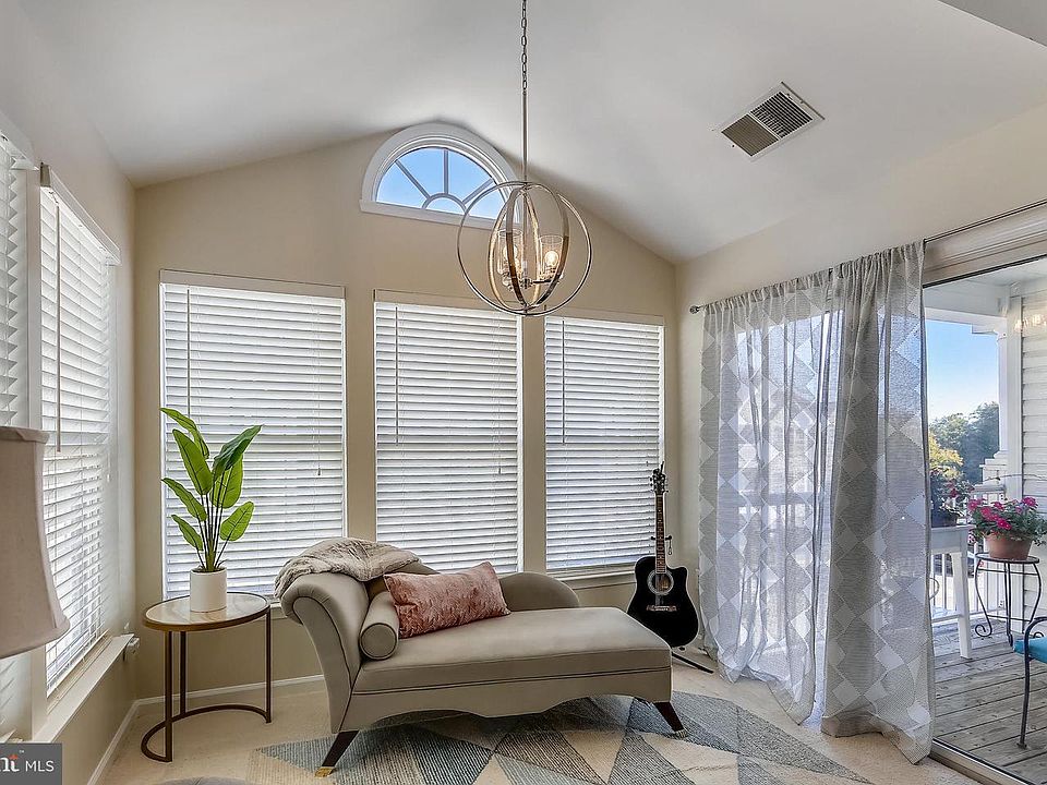 1st image of 7502 Calderon Ct #276