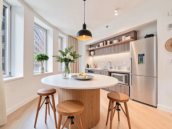 2nd image of 84 William St #504A