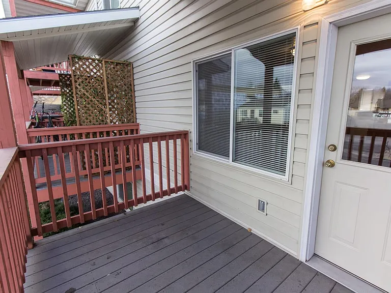 McDonald Ave Apts. — Photo 11