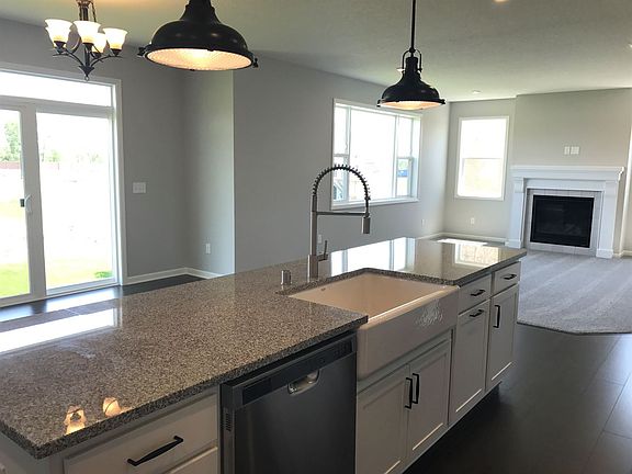 4th image of 602 Parkview Ct