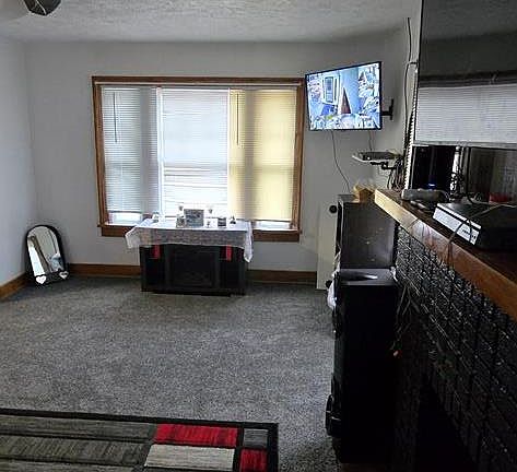 5th image of 133 Helen Ave