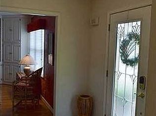 2323 Garden Creek Dr, Maumee, OH 43537