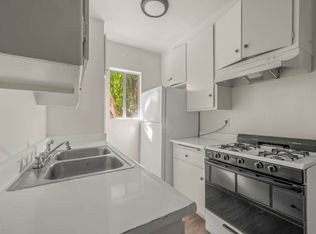 19035 Sherman Way APT 6, Reseda, CA 91335