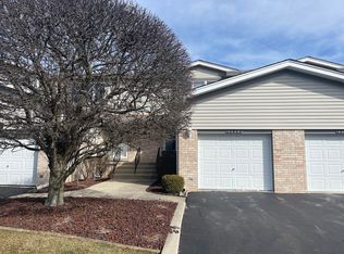 15945 Ashford Ct, Tinley Park, IL 60477