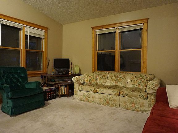5th image of 4454 Francis St