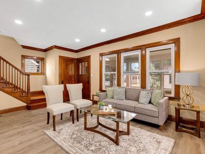 1273 Margaret St, Saint Paul, MN, 55106