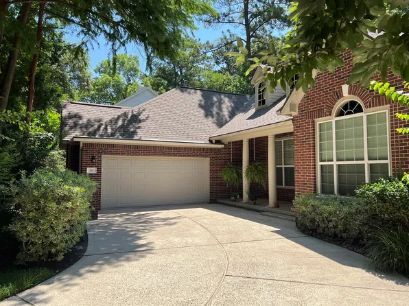 110 S Mill Trace Dr, The Woodlands, TX 77381