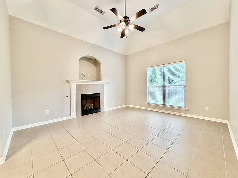 134 Tanner Ln — Photo 4