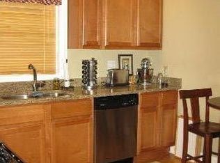 5019 W Sunnyside Ave #1, Chicago, IL 60630