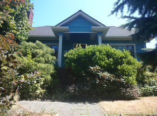 5622 44th Ave SW, Seattle, WA 98136