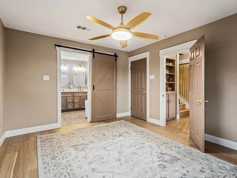 2214 Rex Cruse Dr — Photo 28