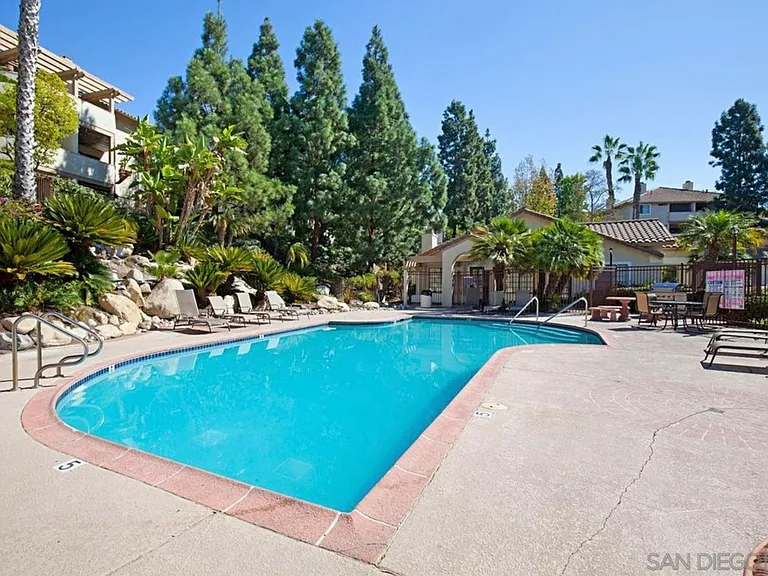 Pool 1