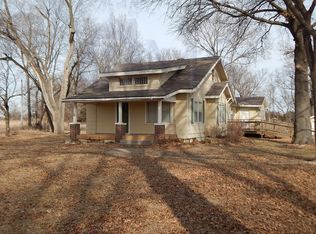 8140 SW 33rd St, Topeka, KS 66614