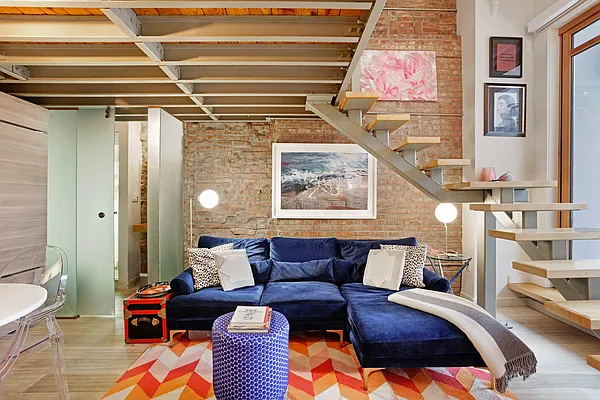 Sold by Compass | media 14