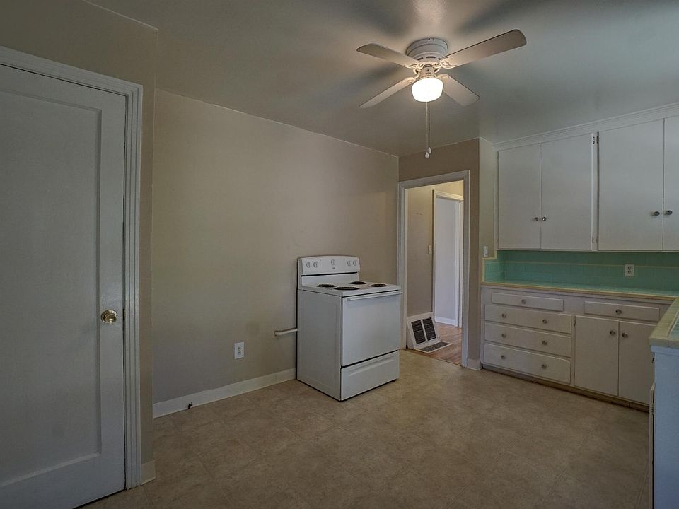 1st image of 513 Eureka Ave