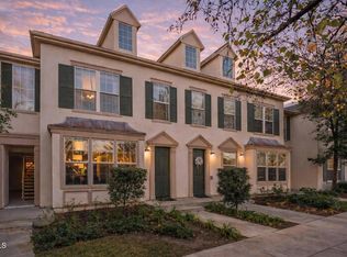 27072 Victoria Ln Unit 126, Santa Clarita, CA 91355