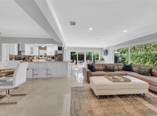 2049 Ocean Mist Dr, Pompano Beach, FL 33062