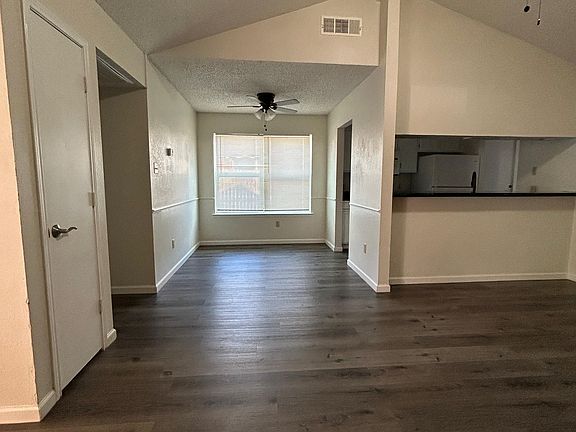 3rd image of 720 Woodland Ct #720WOODLAND