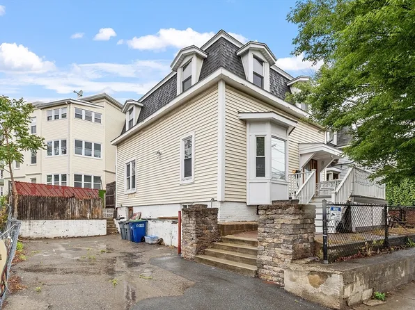 7 Washington St, Somerville, MA 02143